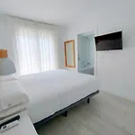 Rodeiramar 2a Hotel