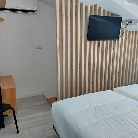 Hotel Rodeiramar 2a 2*