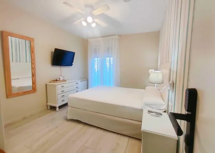 Hotel Rodeiramar 2a 2*